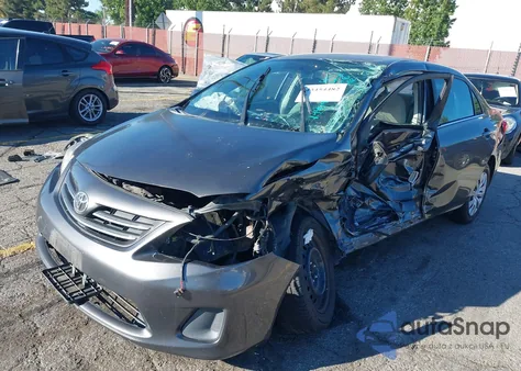 2013 Toyota Corolla Le z USA, uszkodzony, nr VIN 5YFBU4EE7DP194191